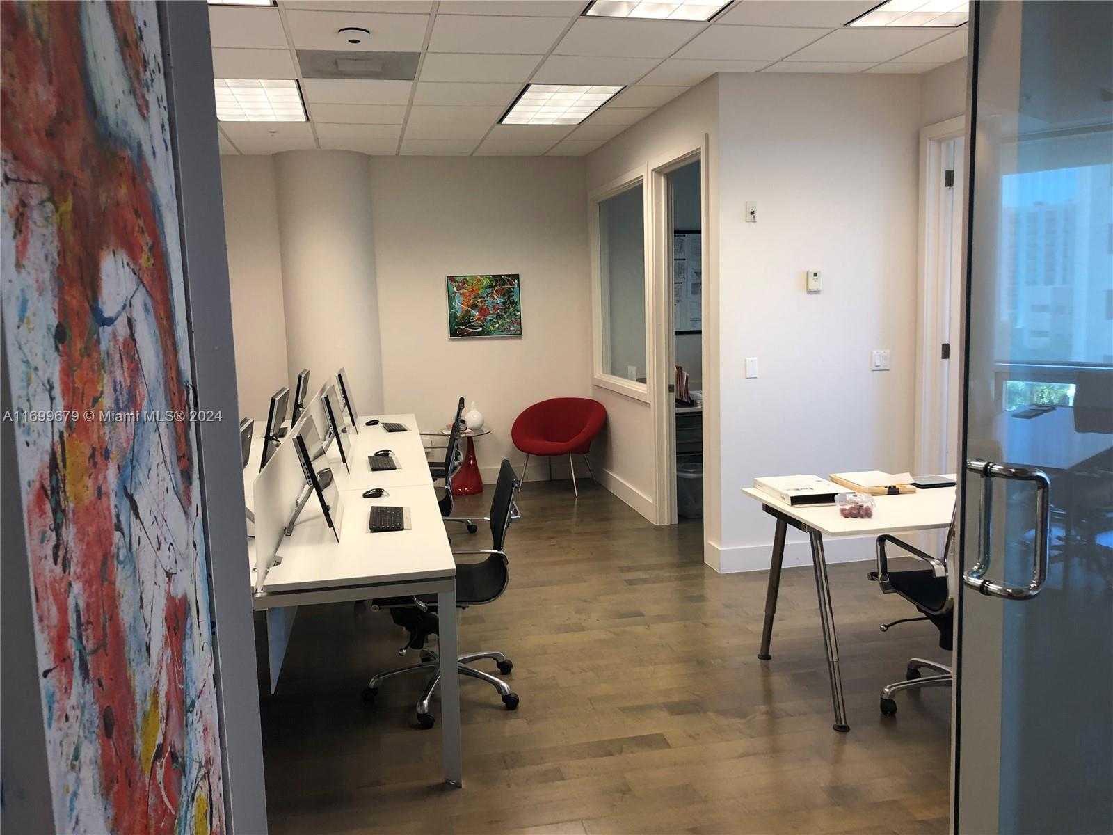 Small Image of 20900 NORTH EAST 30TH AVE #413-414, Aventura Number 6