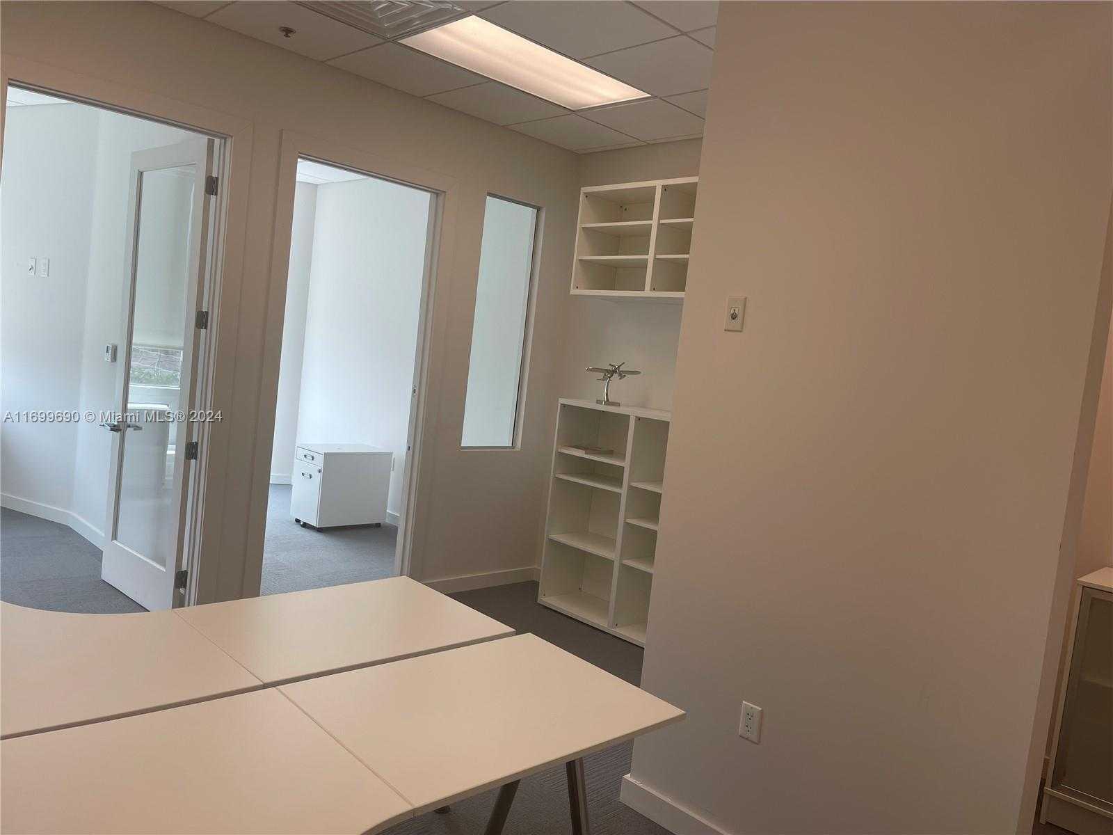 Small Image of 20900 NORTH EAST 30TH AVE #406-415, Aventura Number 16