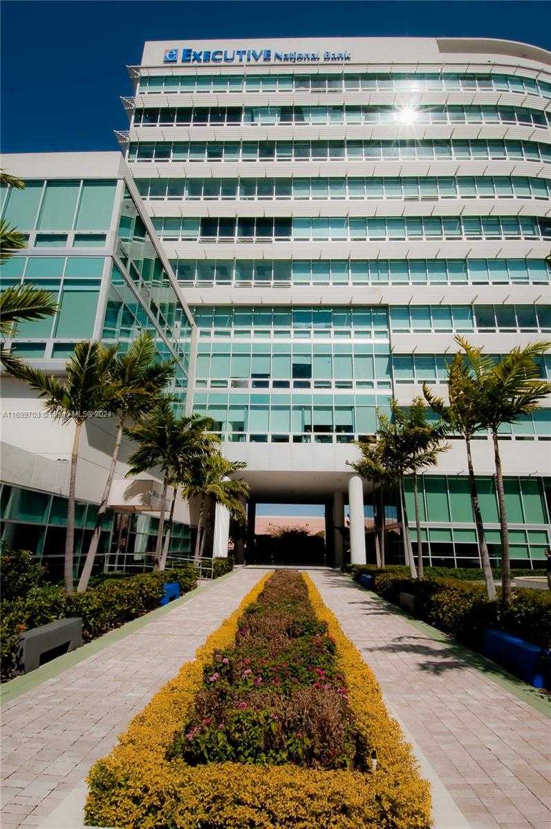 Small Image of 20900 NORTH EAST 30TH AVE #404-405, Aventura Number 2