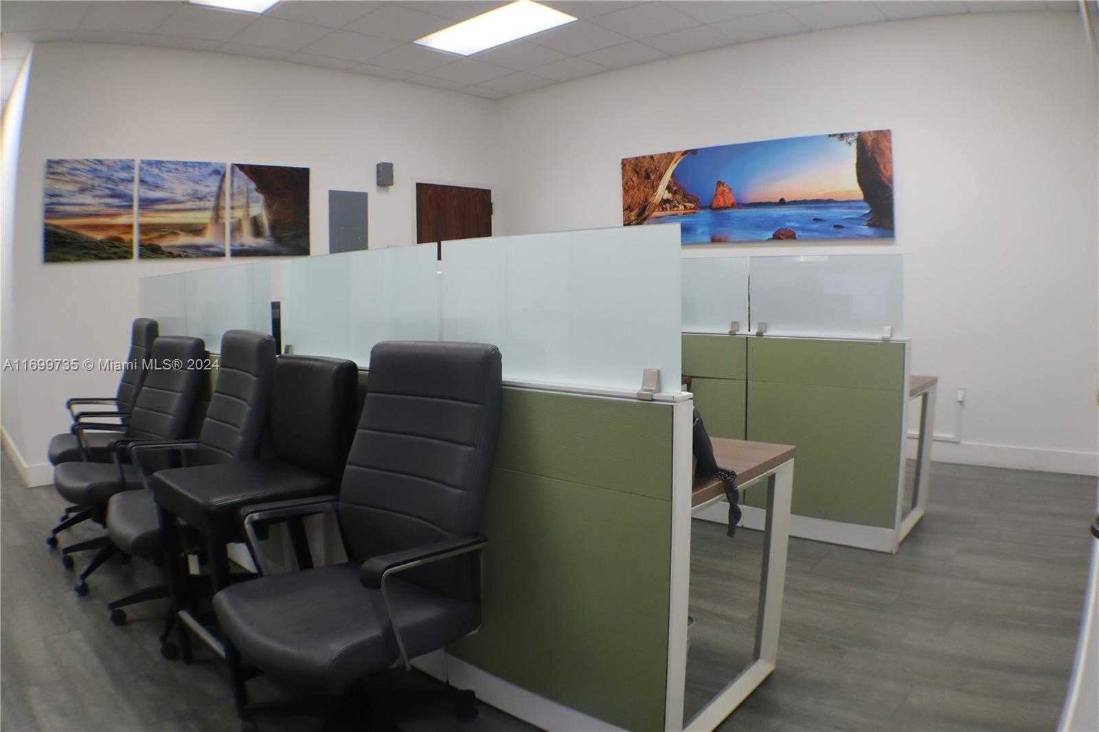 Small Image of 1351 SAWGRASS CORPORATE PKWY #Suite 101, Sunrise Number 10