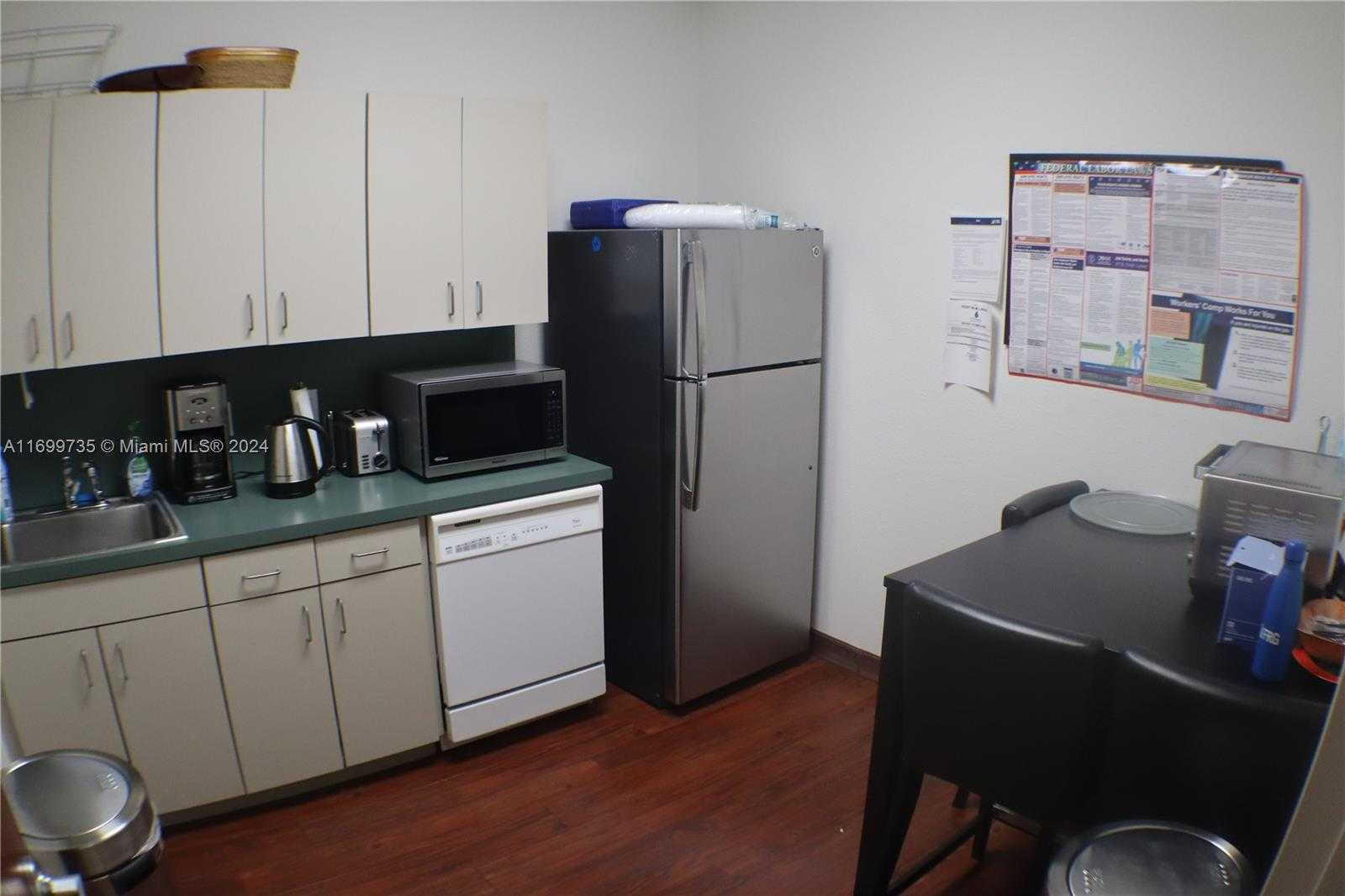 Small Image of 1351 SAWGRASS CORPORATE PKWY #Suite 101, Sunrise Number 12
