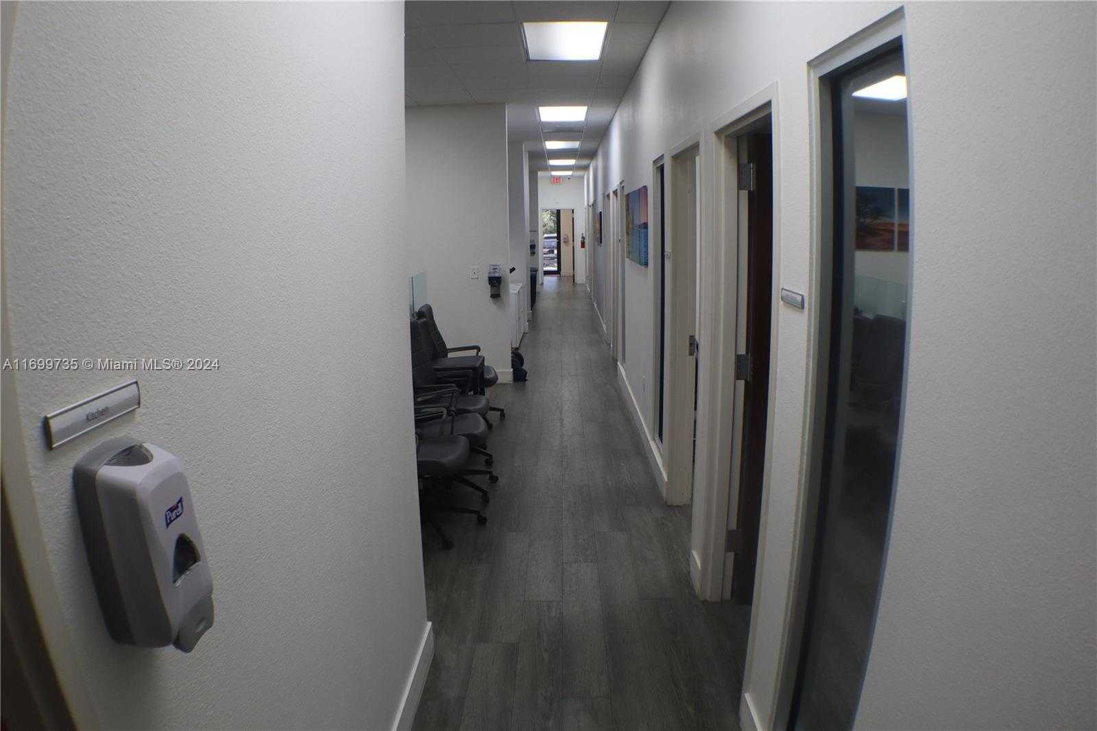 Small Image of 1351 SAWGRASS CORPORATE PKWY #Suite 101, Sunrise Number 13