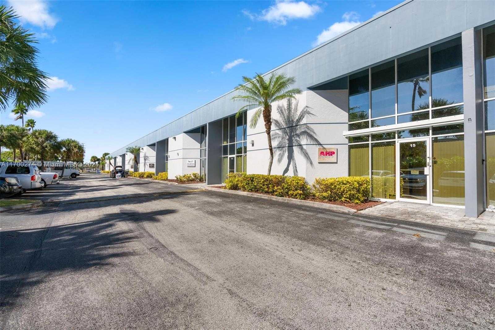 Small Image of 16155 SOUTH WEST 117TH AVE #B15, Miami Number 4