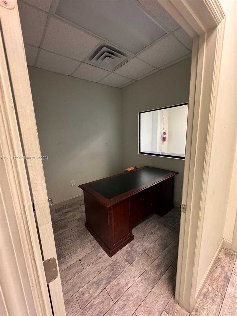 Small Image of 5909 Anno Ave, Pine Castle, FL 32809, USA Number 19