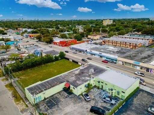 Small Image of 5711 NORTH WEST 7TH AVE, Miami Number 6