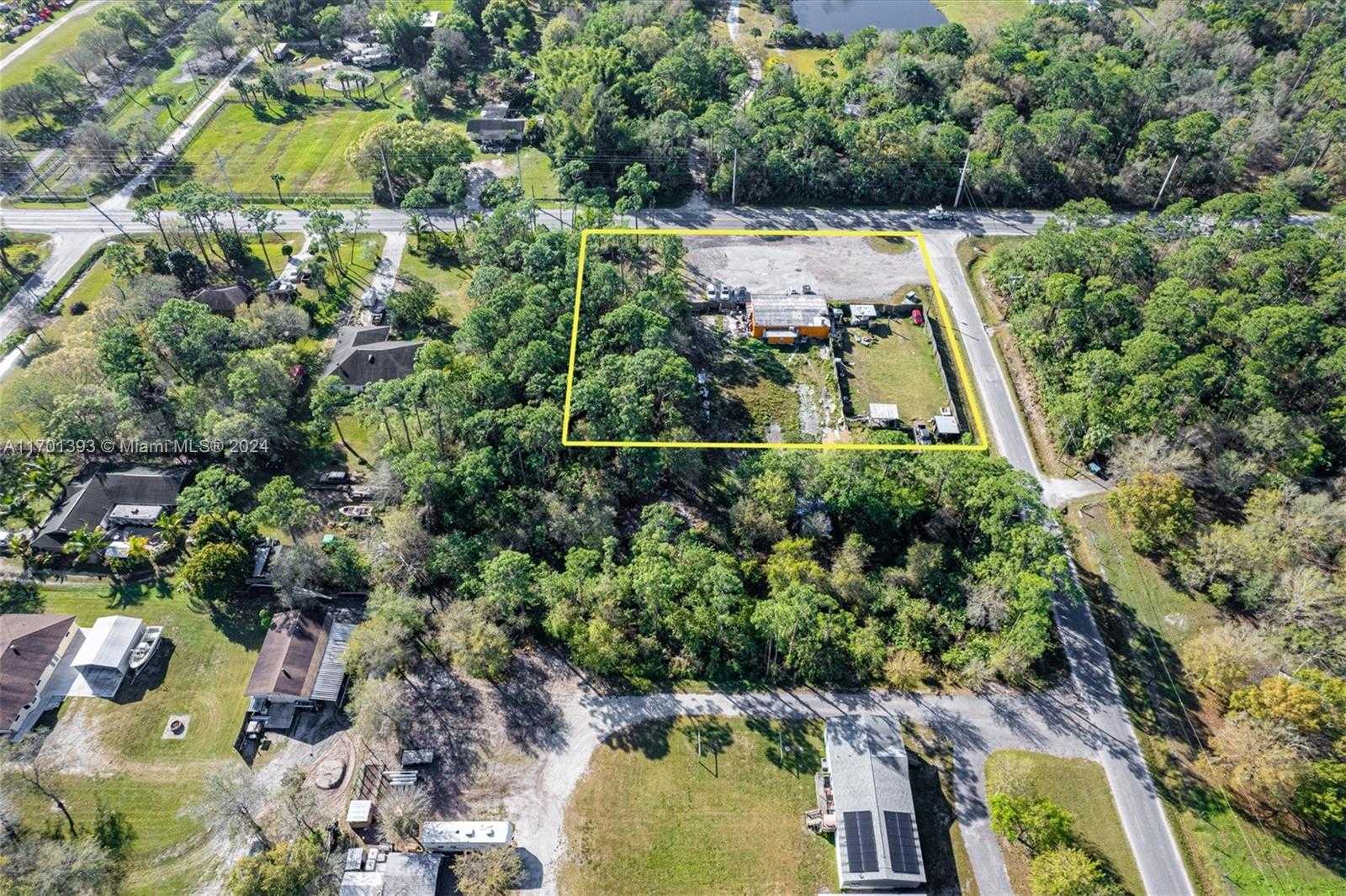 Small Image of 13490 Orange Ave, Fort Pierce, FL 34945, USA Number 23