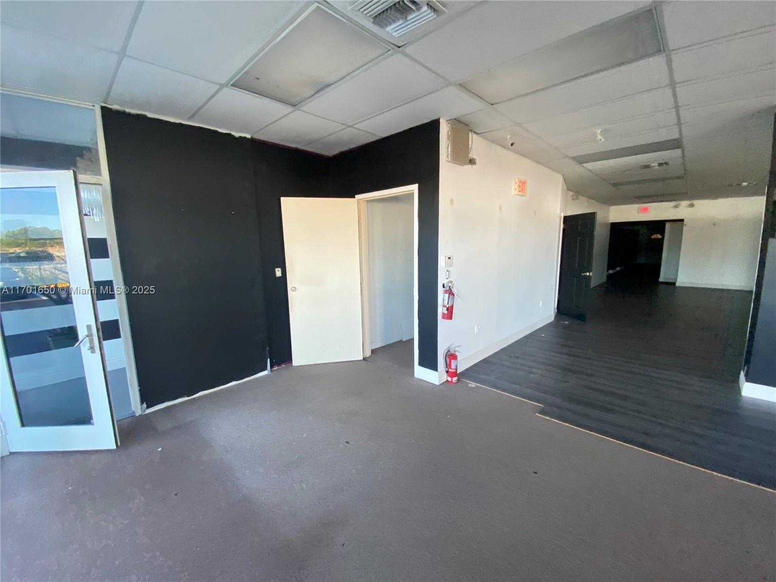 Small Image of 878 SOUTH WEST 12TH AVE #8A, Pompano Beach Number 9