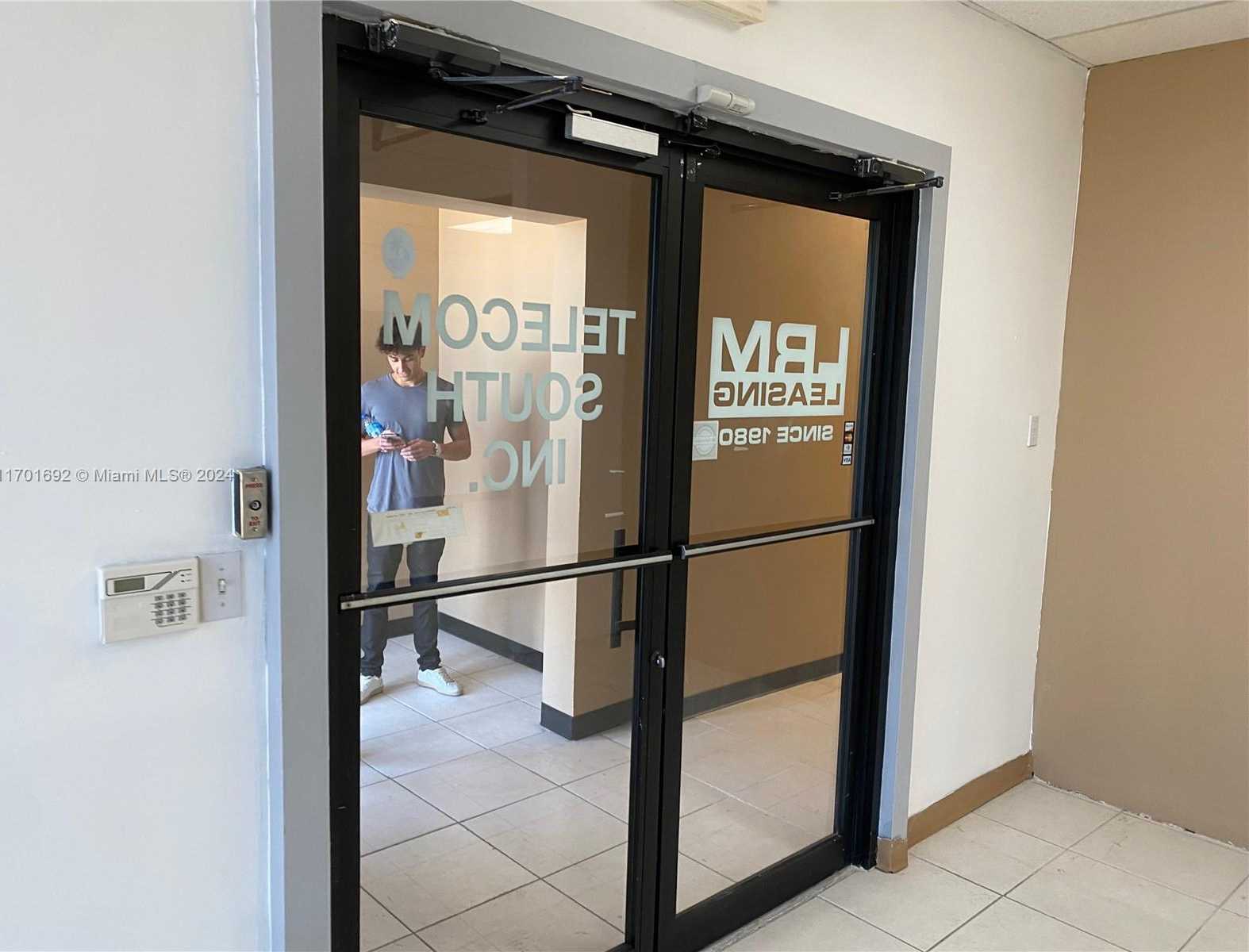 Small Image of 820 SOUTH WEST 12TH AVE #7B, Pompano Beach Number 10