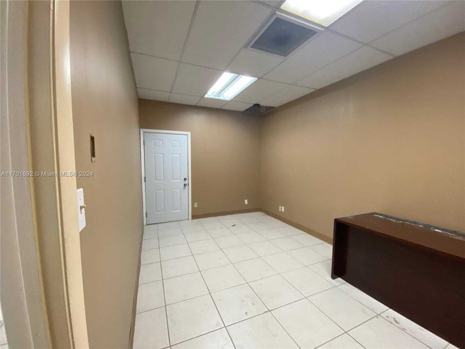 Small Image of 820 SOUTH WEST 12TH AVE #7B, Pompano Beach Number 9
