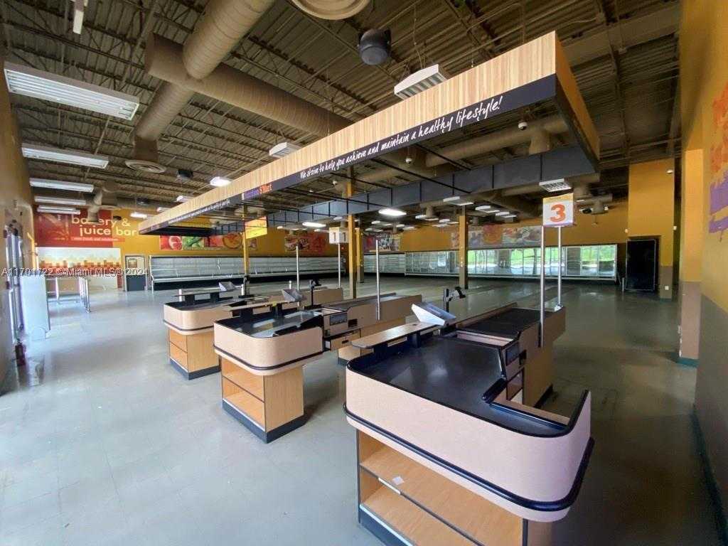 Small Image of 464 SOUTH WEST PORT ST LUCIE BLVD #407, Port St. Lucie Number 4