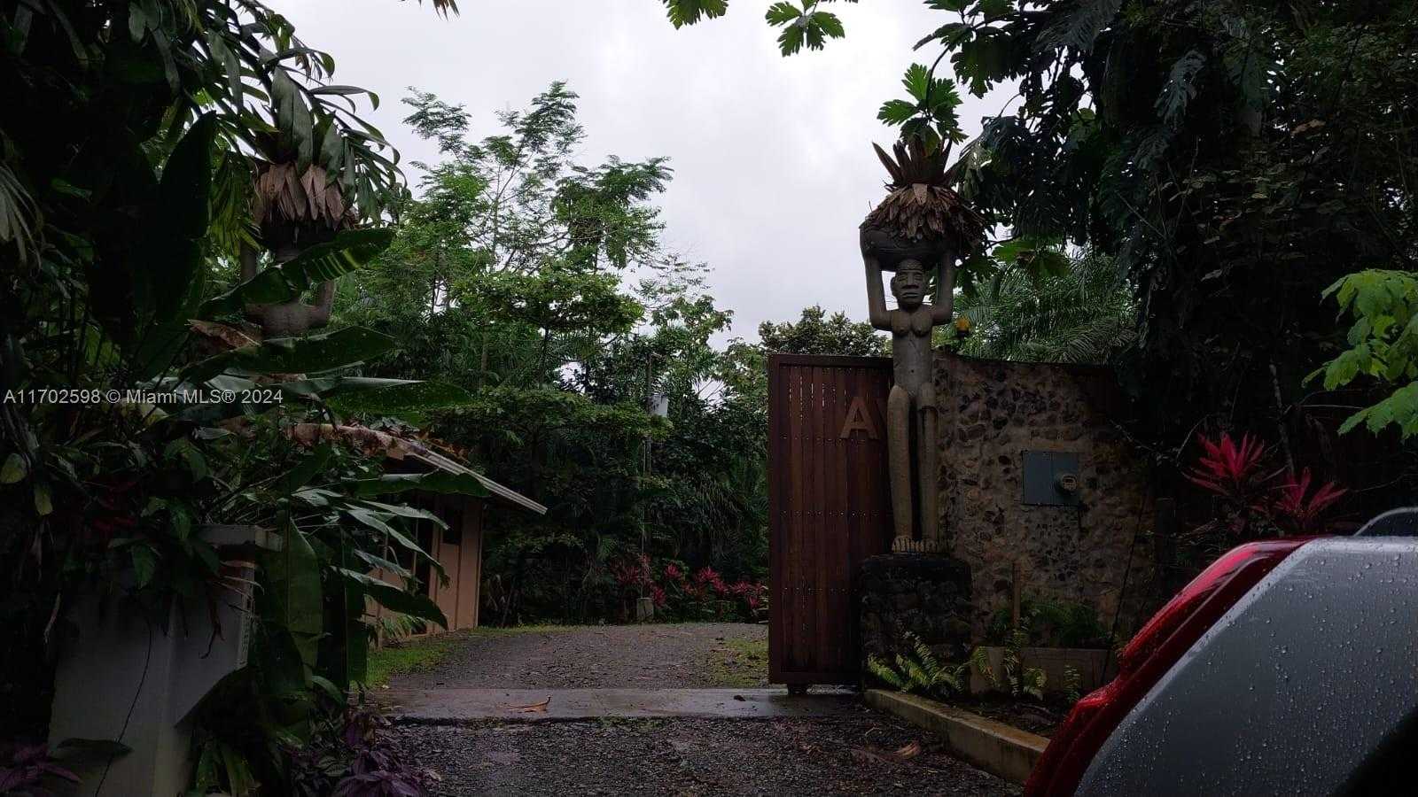 Small Image of CORCOVADO, Out of City Number 2