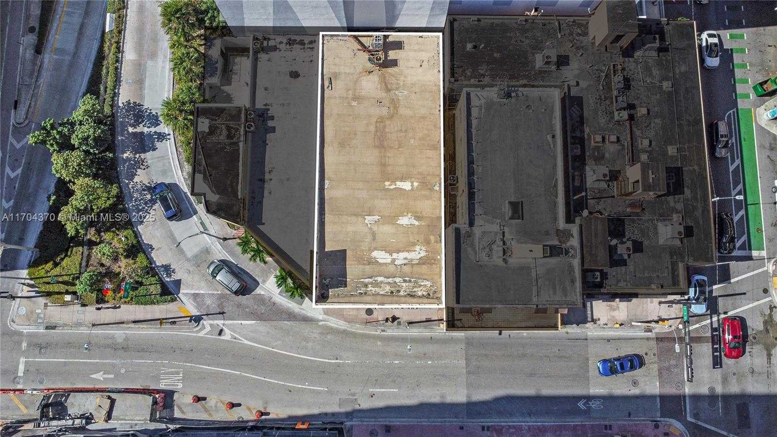Small Image of 116 SOUTH MIAMI AVE, Miami Number 12