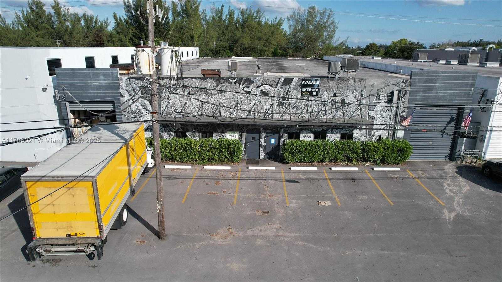 Small Image of 7555 WEST 2ND CT, Hialeah Number 11