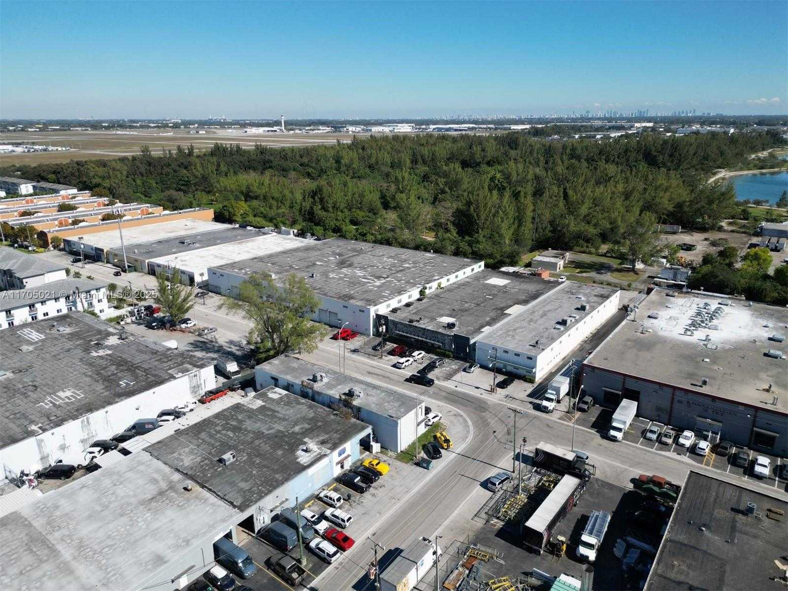 Small Image of 7555 WEST 2ND CT, Hialeah Number 7