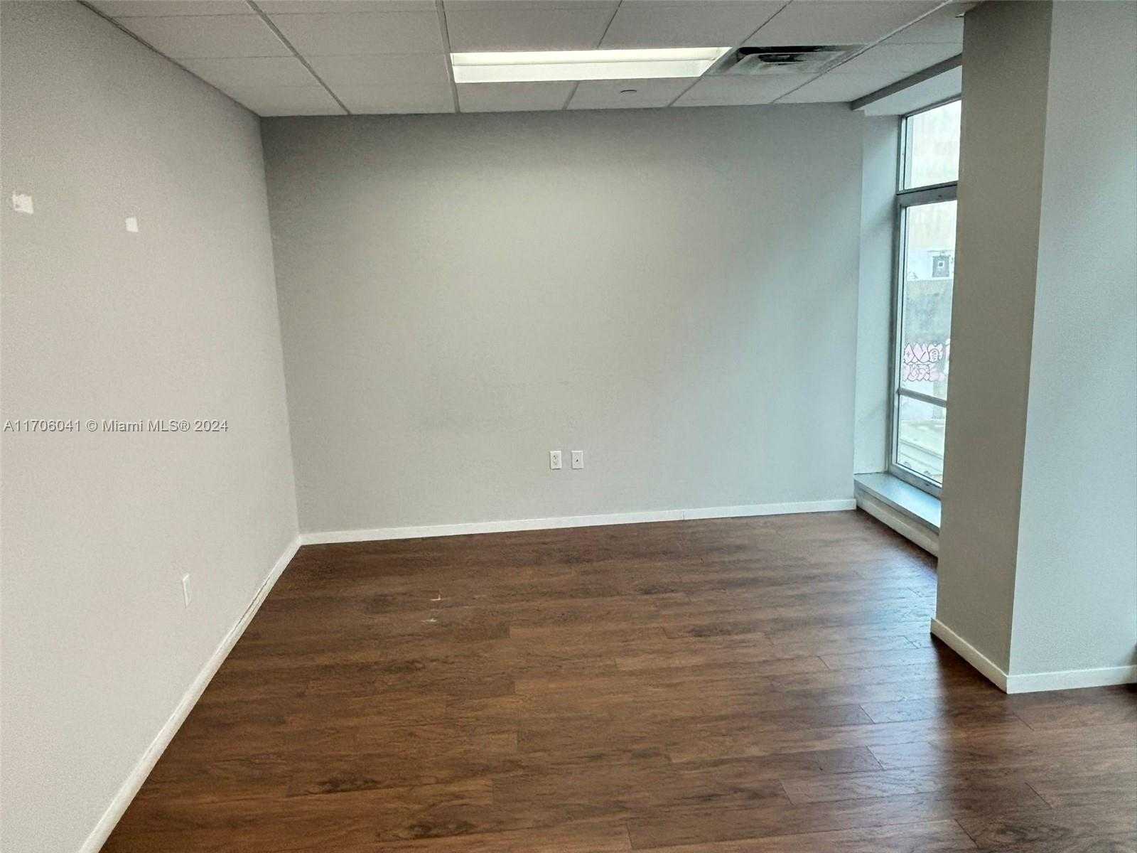Small Image of 14 NORTH EAST 1ST AVE #700D, Miami Number 4