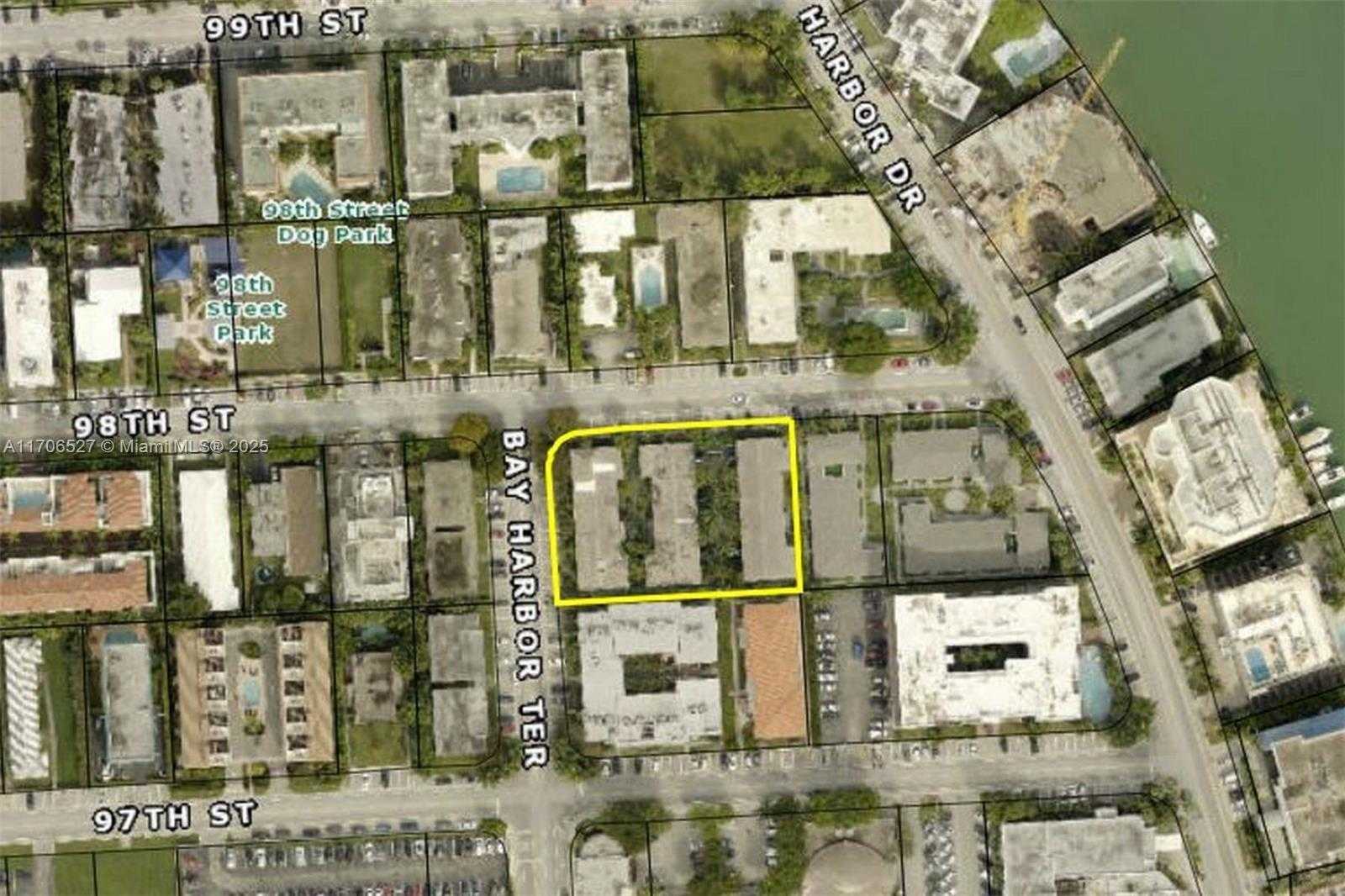 Small Image of 1060 98 ST, Bay Harbor Islands Number 32