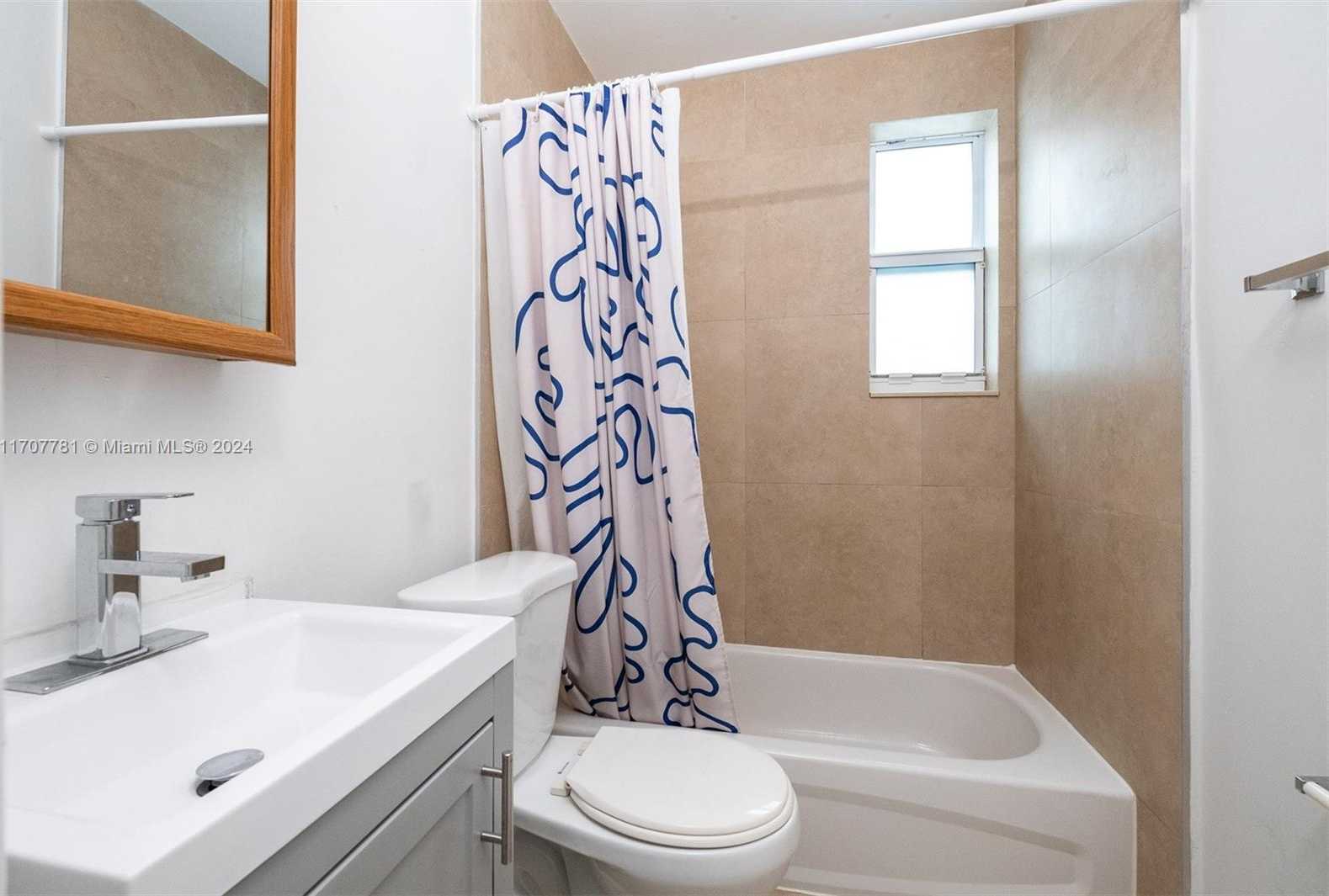Small Image of 7936 HARDING AVE, Miami Beach Number 12