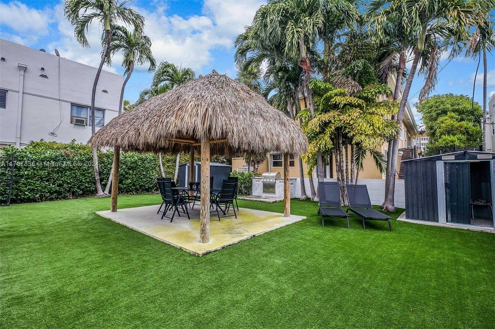 Small Image of 815 39TH ST, Miami Beach Number 7