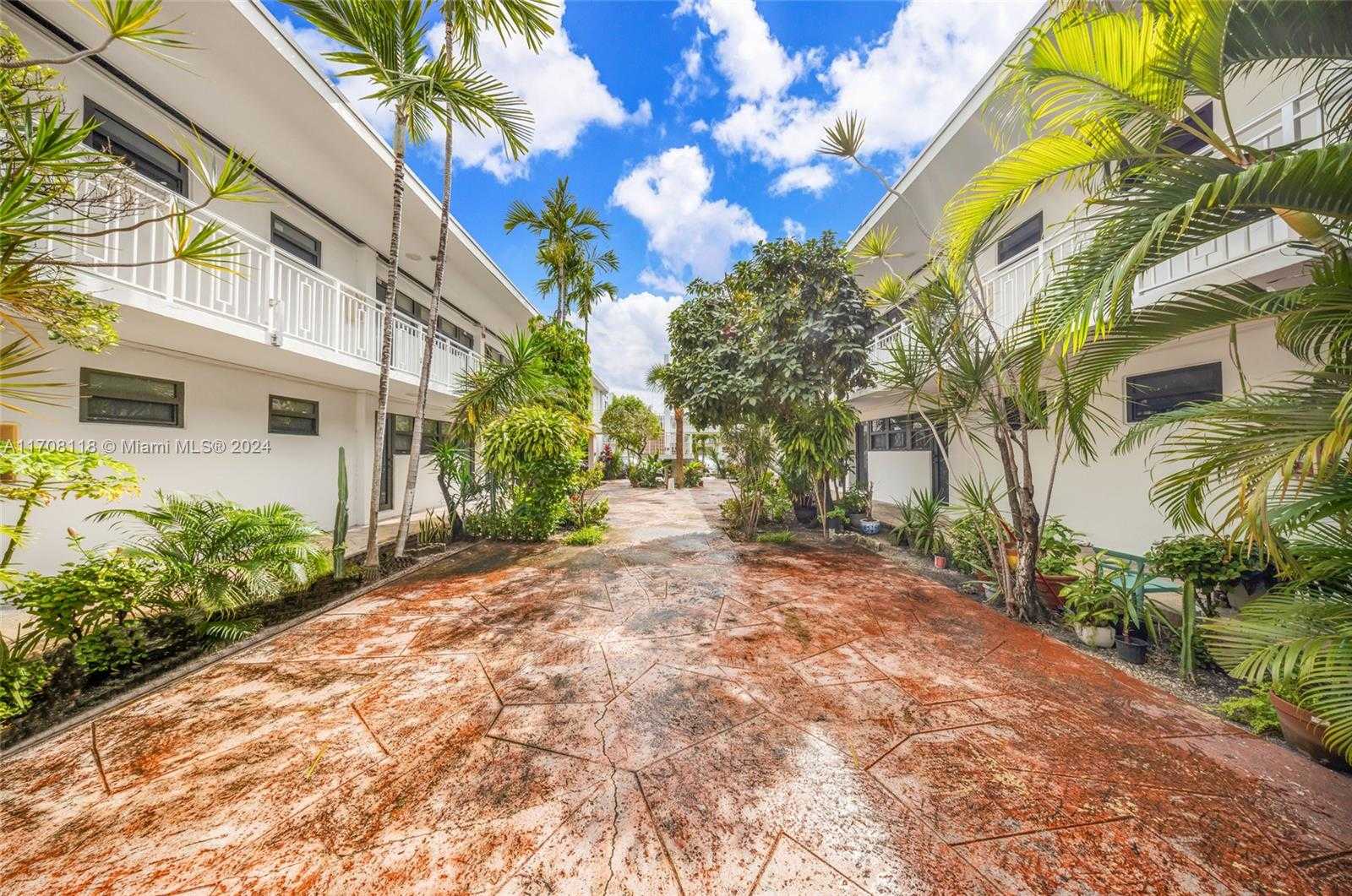 Small Image of 235 78TH ST, Miami Beach Number 9