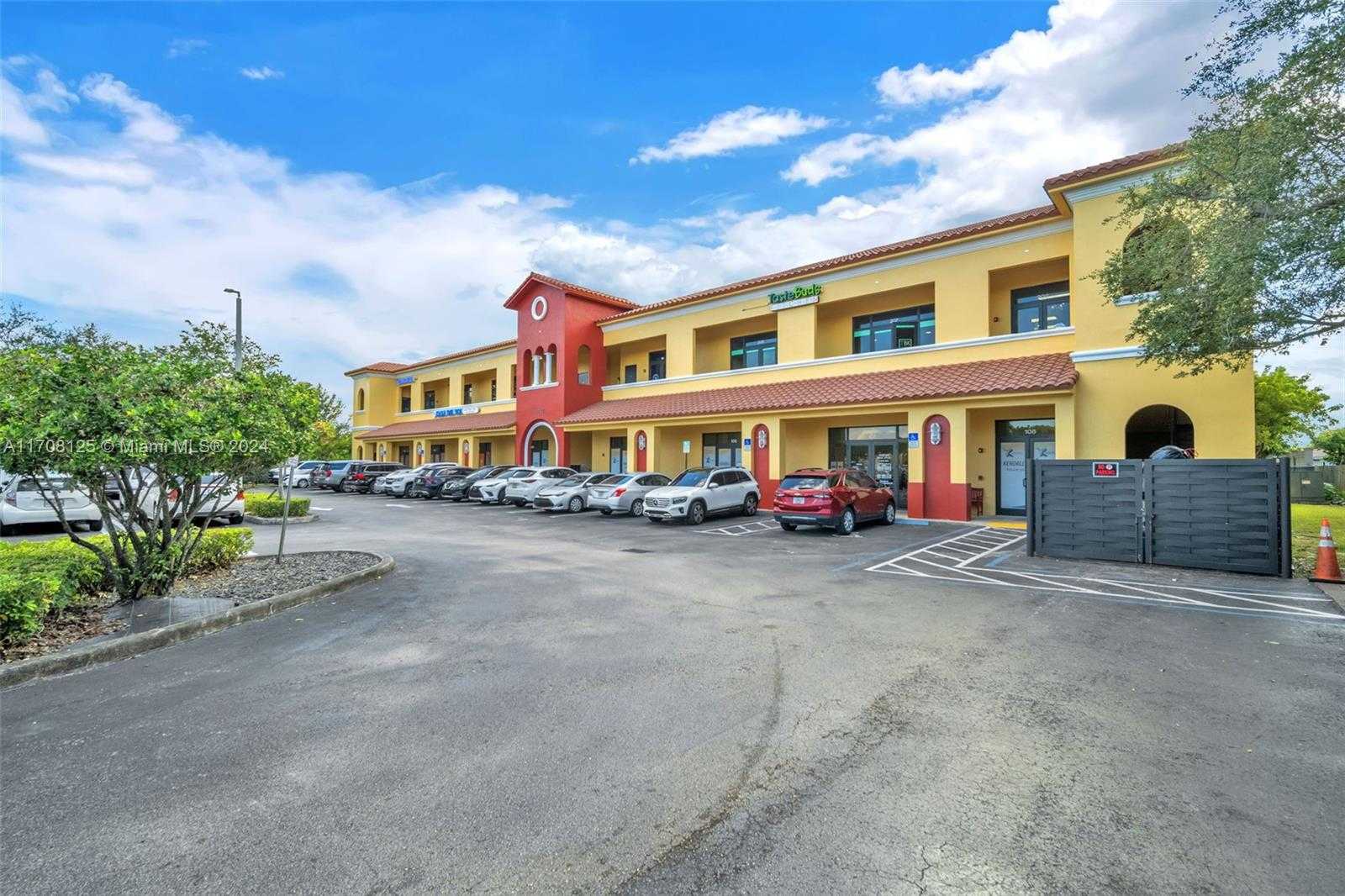 Small Image of 14740 SOUTH WEST 26TH ST, Miami Number 11
