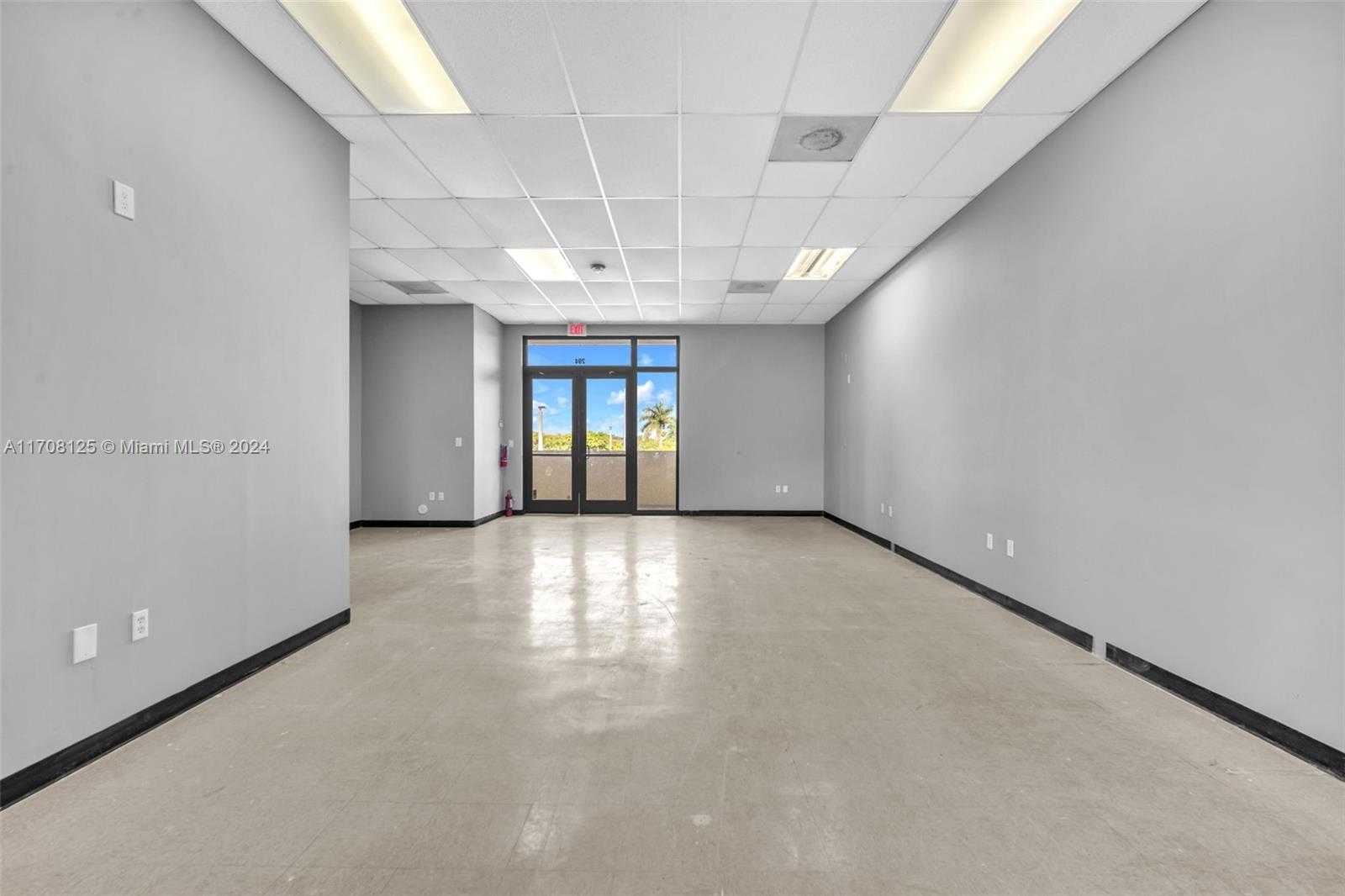 Small Image of 14740 SOUTH WEST 26TH ST, Miami Number 8