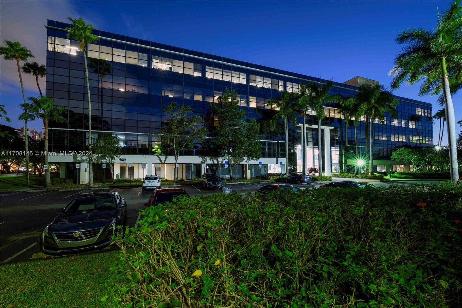 Small Image of 6301, Fort Lauderdale Number 3