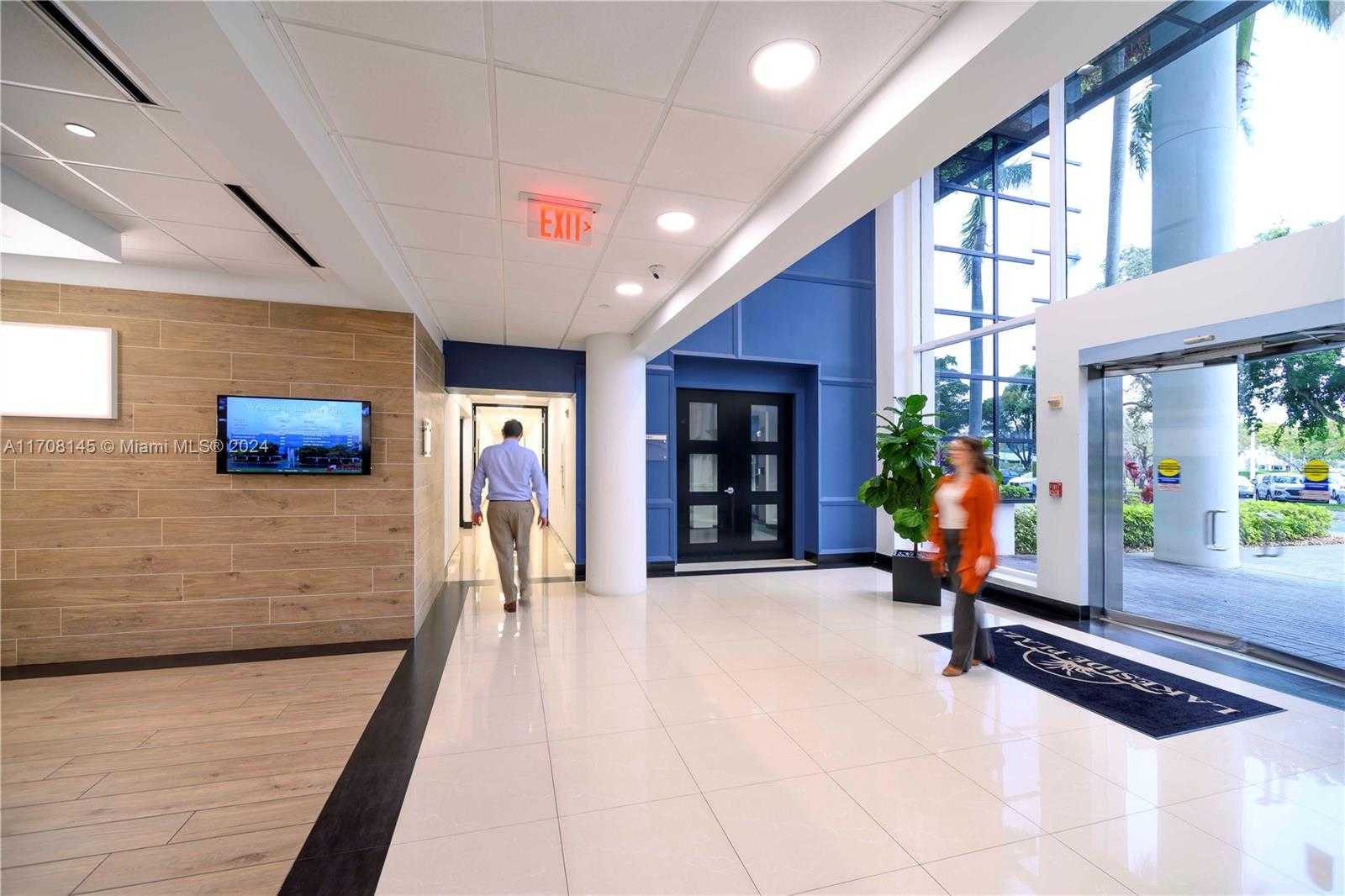 Small Image of 6301, Fort Lauderdale Number 4
