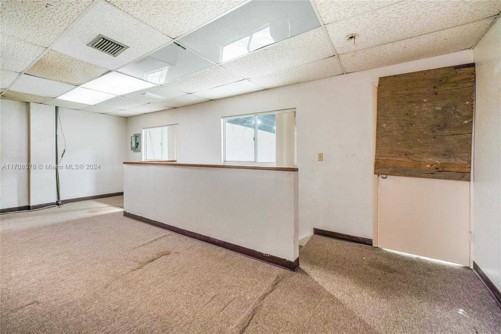 Small Image of 1651 WEST 37TH ST #410, Hialeah Number 22