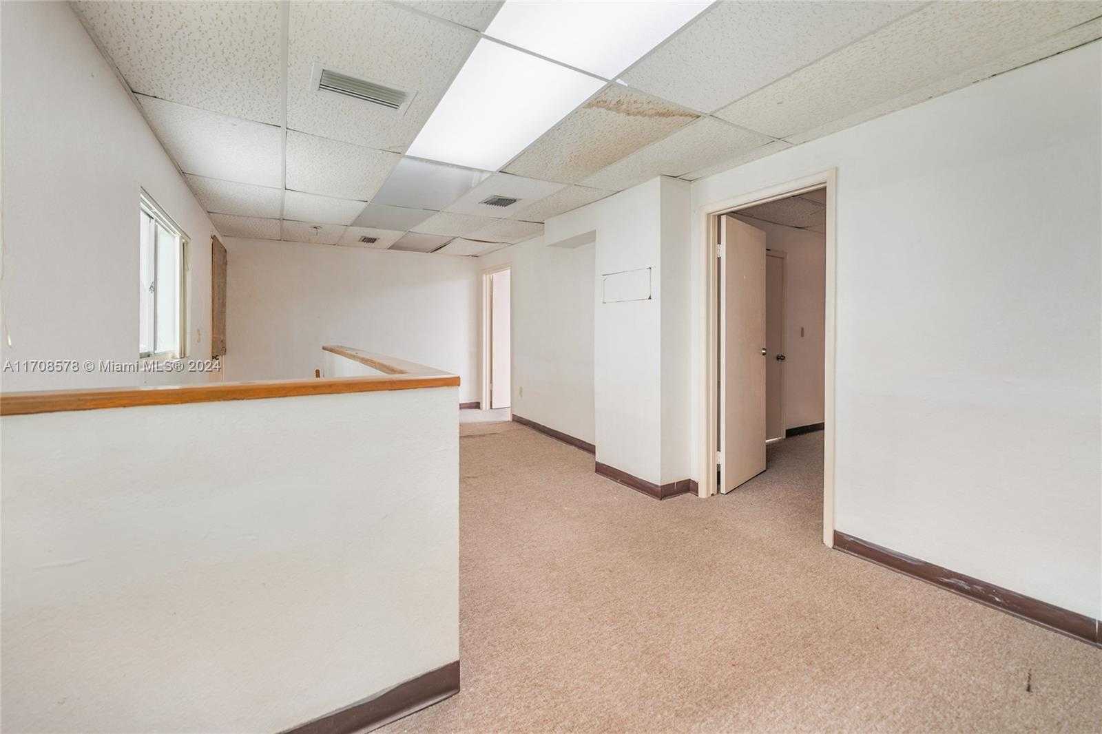 Small Image of 1651 WEST 37TH ST #410, Hialeah Number 23