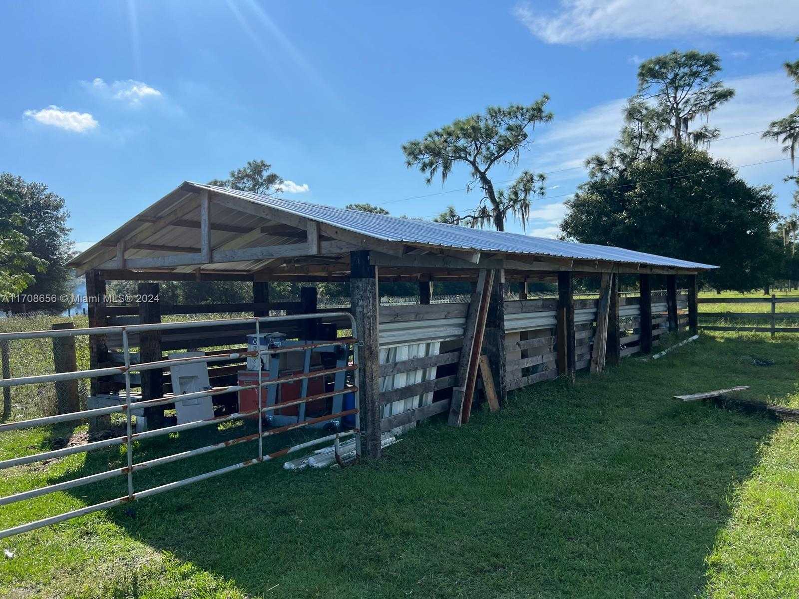 Small Image of 14721 ARBUCKLE CREEK RD, Sebring Number 21