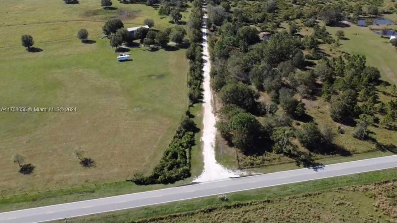 Small Image of 14721 ARBUCKLE CREEK RD, Sebring Number 25