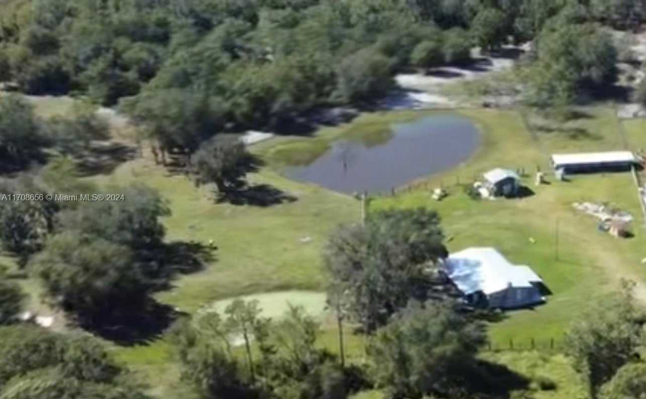 Small Image of 14721 ARBUCKLE CREEK RD, Sebring Number 28