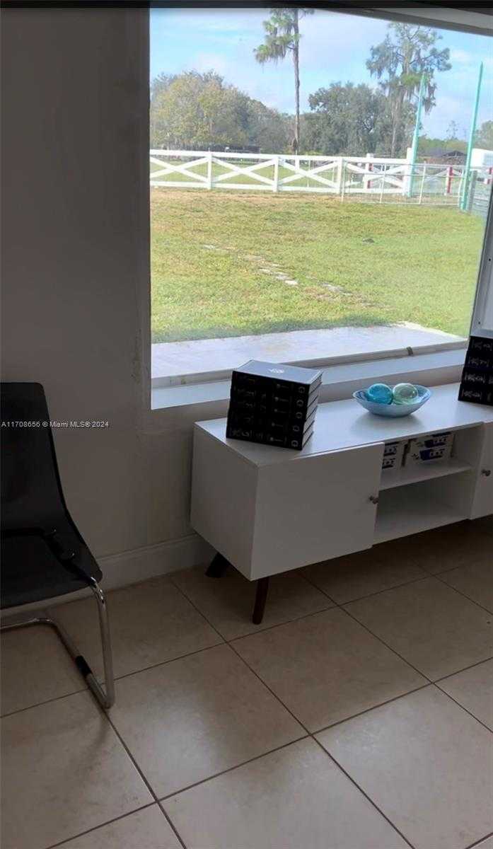 Small Image of 14721 ARBUCKLE CREEK RD, Sebring Number 4