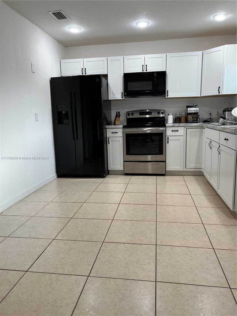 Small Image of 14721 ARBUCKLE CREEK RD, Sebring Number 5