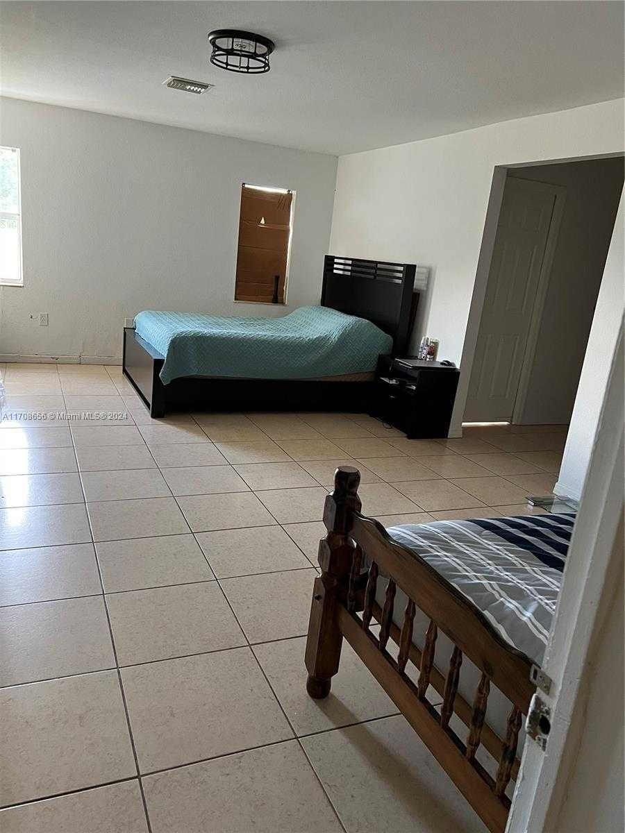 Small Image of 14721 ARBUCKLE CREEK RD, Sebring Number 7