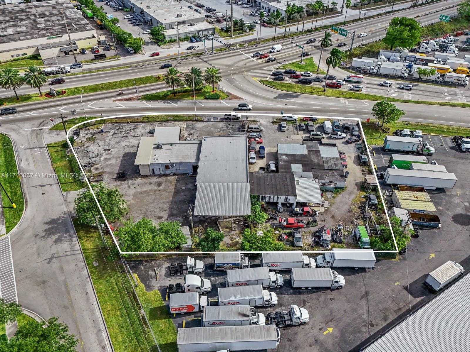 Small Image of 17410 NORTH WEST 2ND AVE, Miami Gardens Number 12