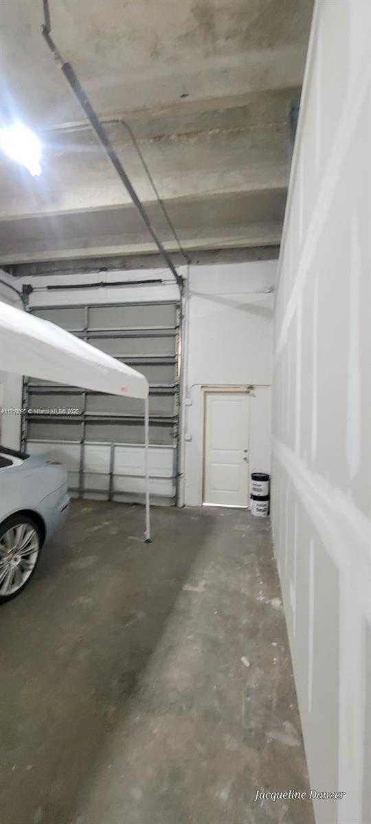 Small Image of 251 SOUTH WEST 5TH CT #B, Pompano Beach Number 4