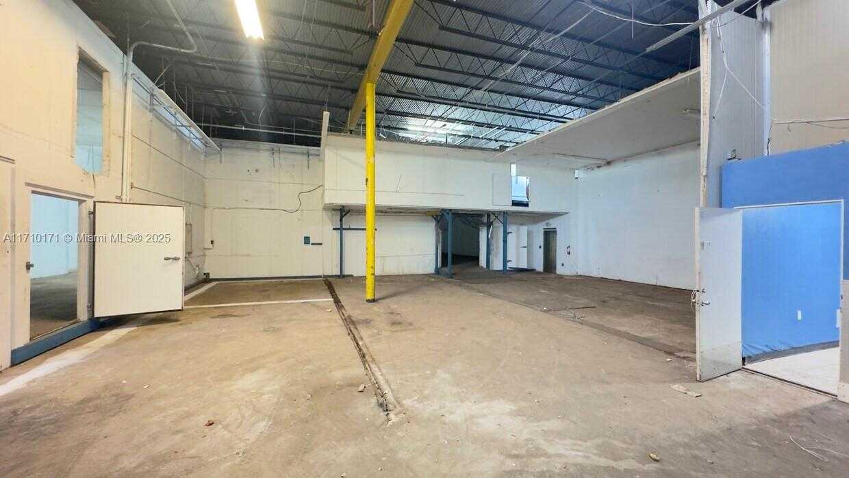 Small Image of 4201 NORTH WEST 37TH CT #3728, Hialeah Number 6
