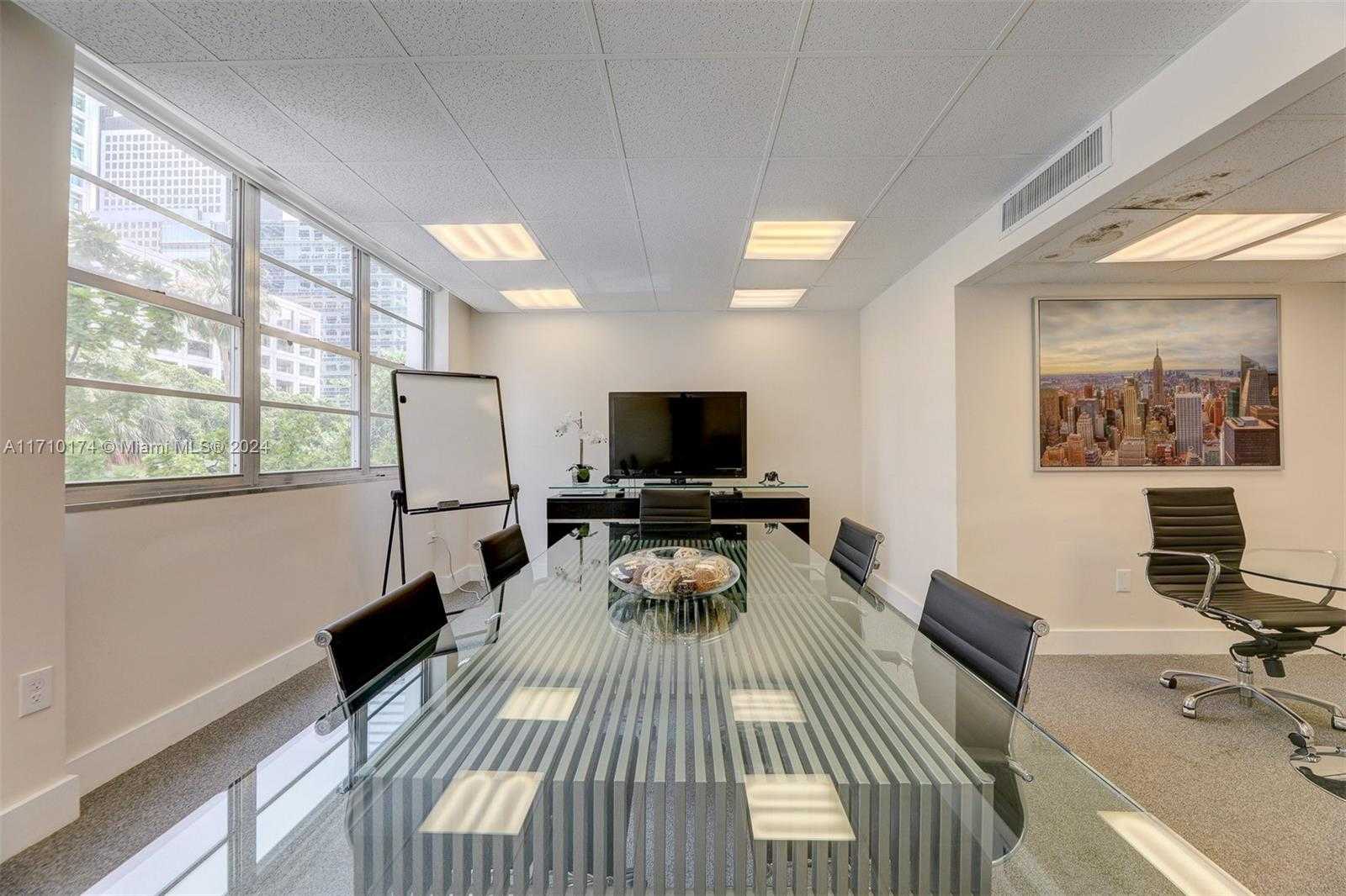 Small Image of 825 BRICKELL BAY DR #246- 7, Miami Number 9
