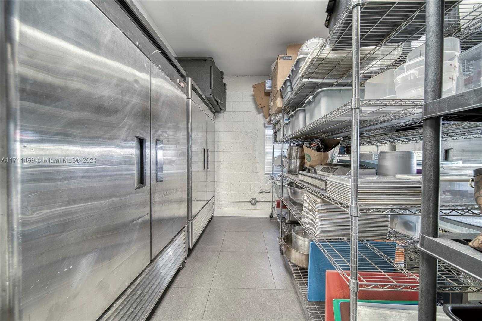 Small Image of FOR SALE IN NORTH MIAMI, North Miami Number 13