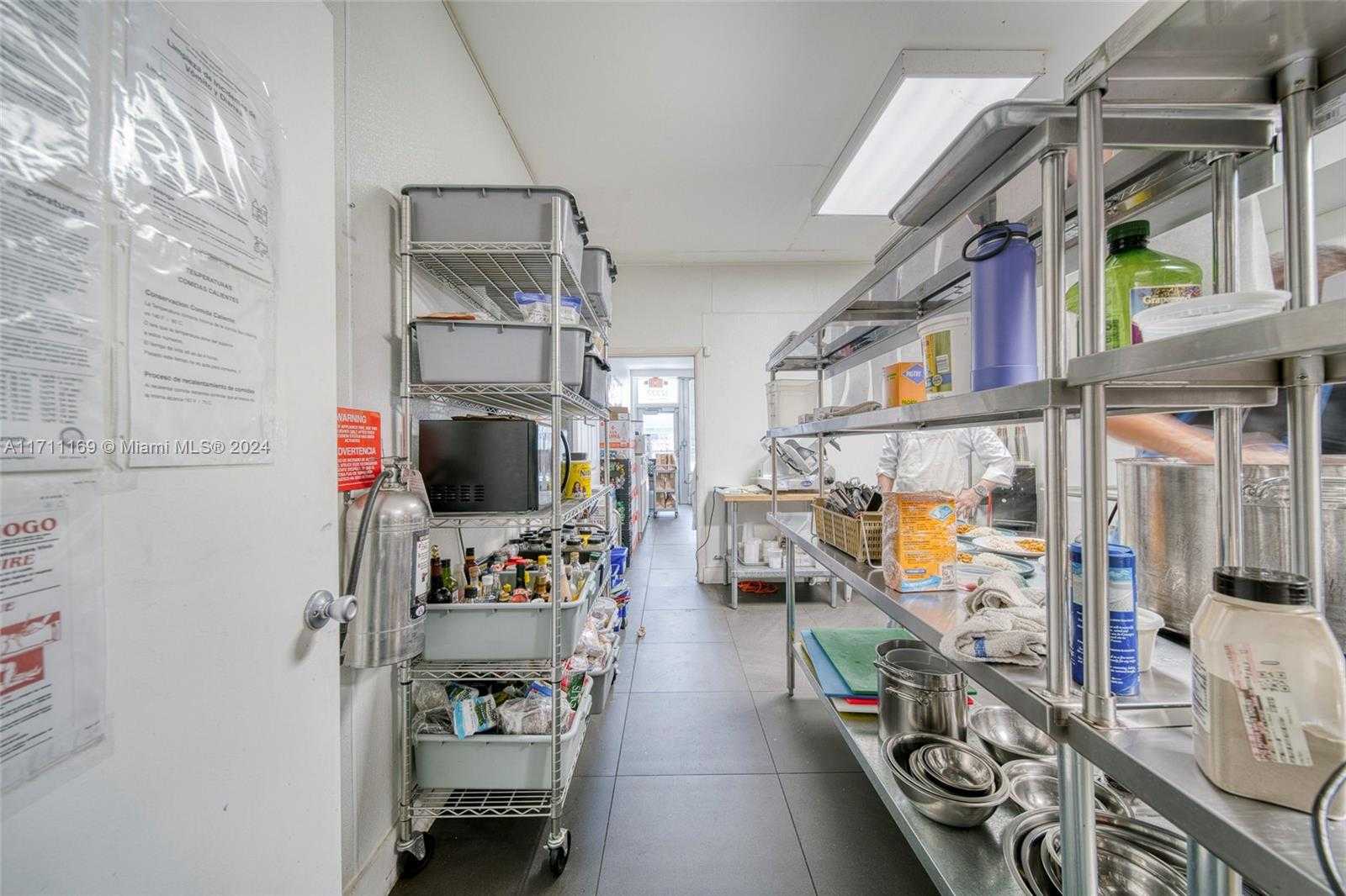 Small Image of FOR SALE IN NORTH MIAMI, North Miami Number 18