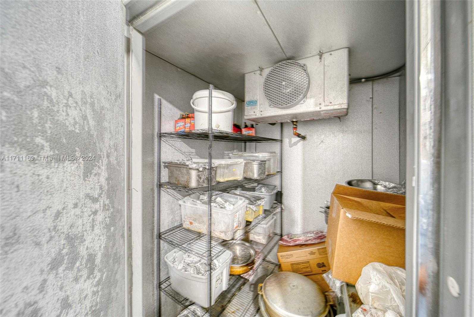 Small Image of FOR SALE IN NORTH MIAMI, North Miami Number 34