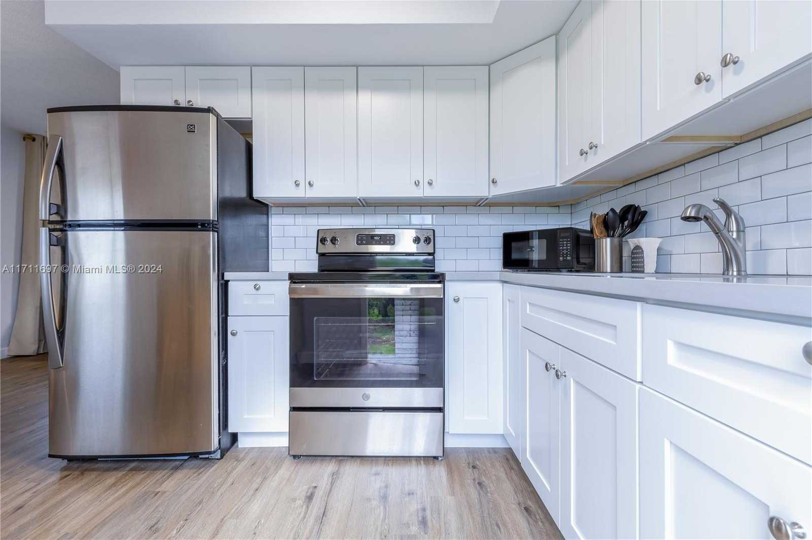 Small Image of 2748 NORTH EAST 32ND ST #1-7, Fort Lauderdale Number 10