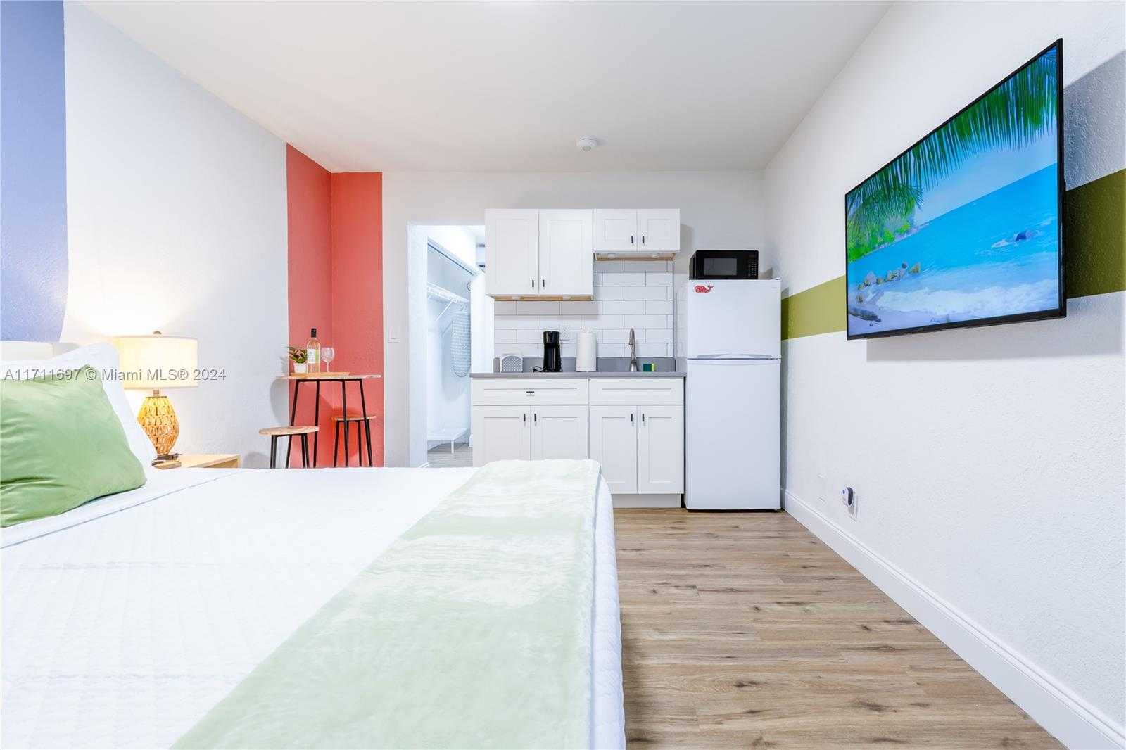 Small Image of 2748 NORTH EAST 32ND ST #1-7, Fort Lauderdale Number 23