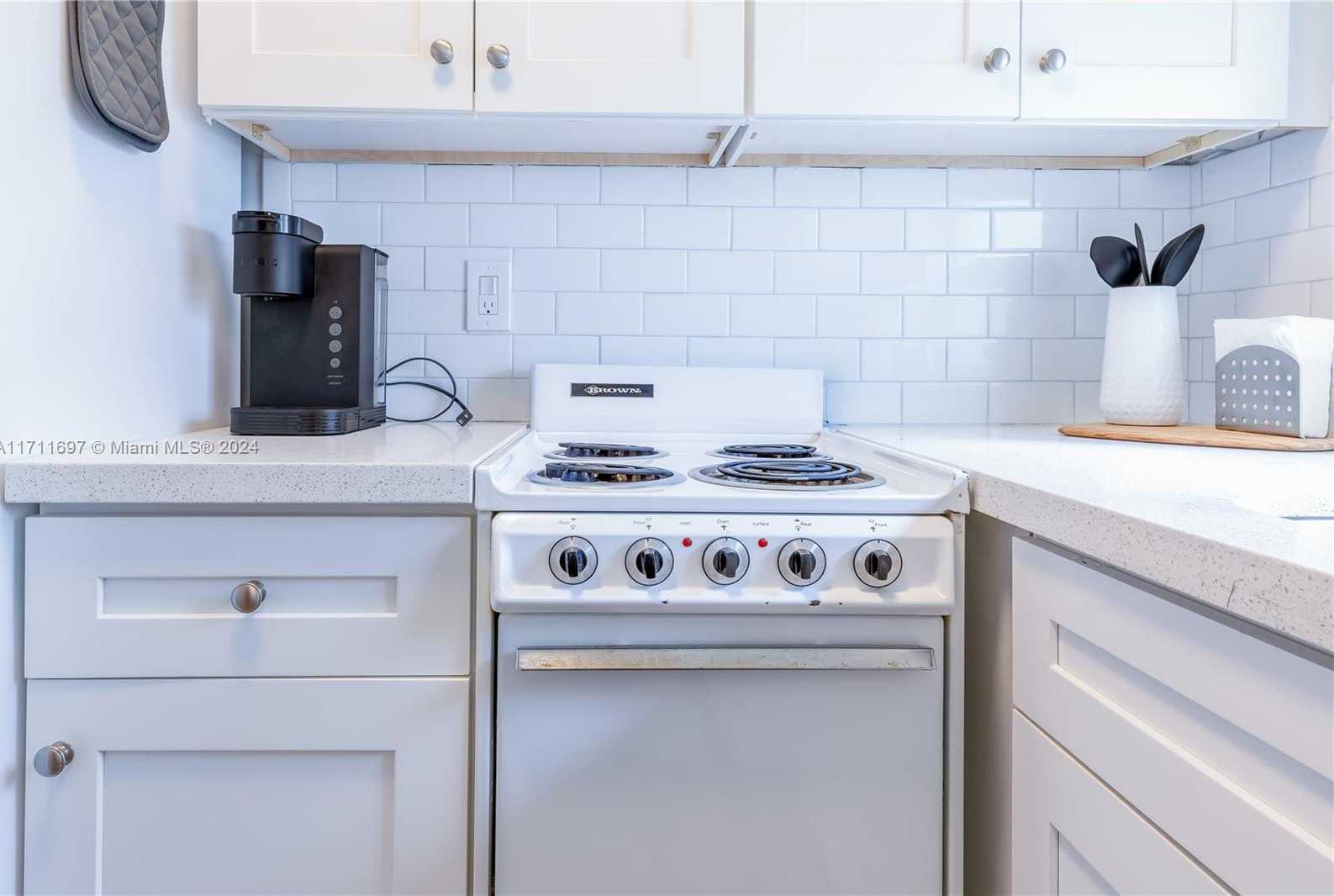 Small Image of 2748 NORTH EAST 32ND ST #1-7, Fort Lauderdale Number 30