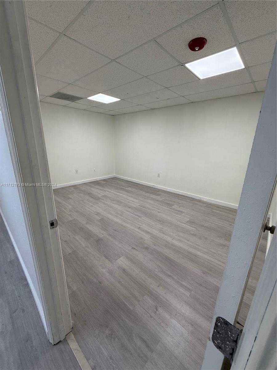Small Image of 10460 SOUTH WEST 186TH ST #10460, Cutler Bay Number 20