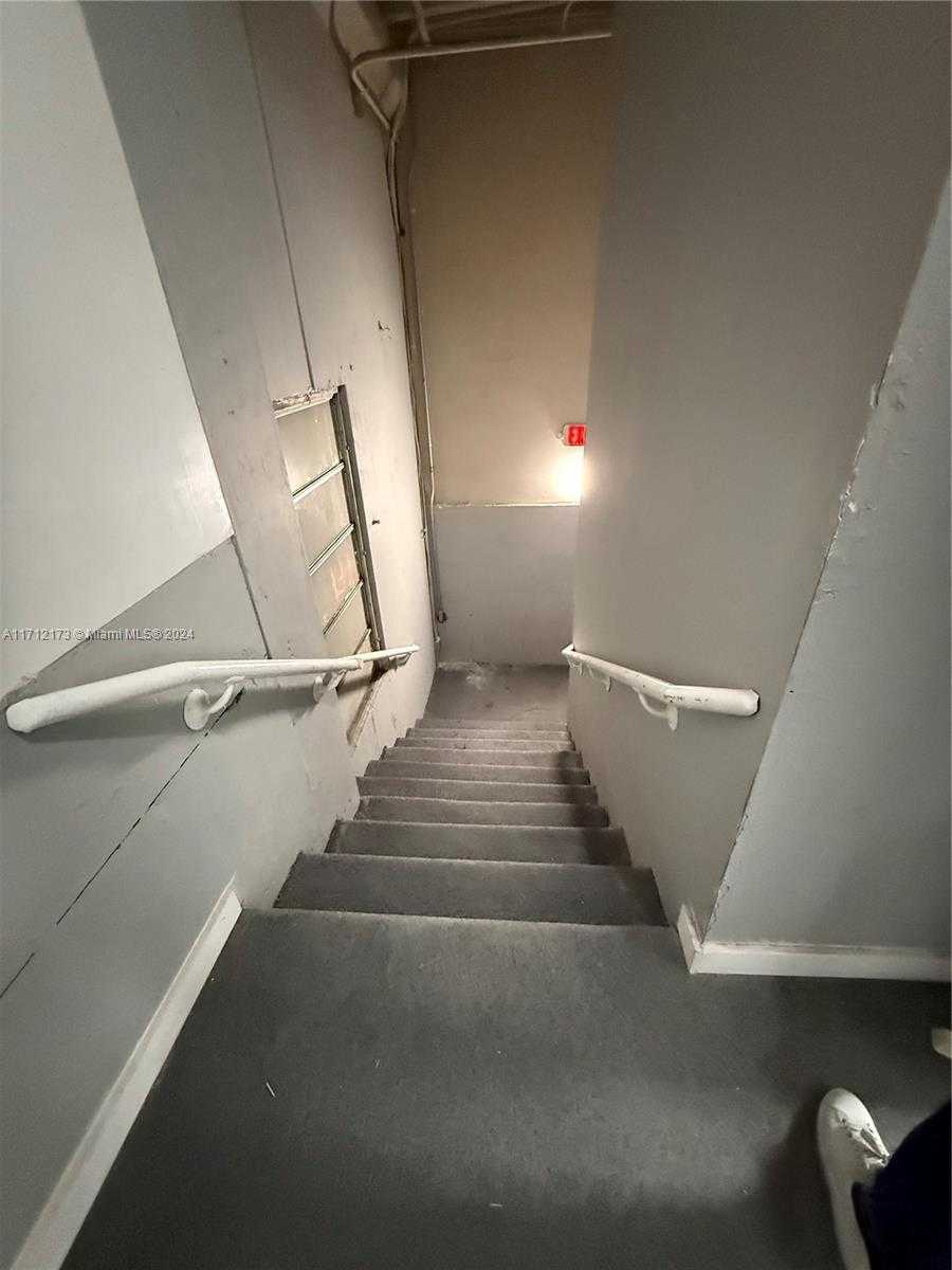 Small Image of 10460 SOUTH WEST 186TH ST #10460, Cutler Bay Number 30
