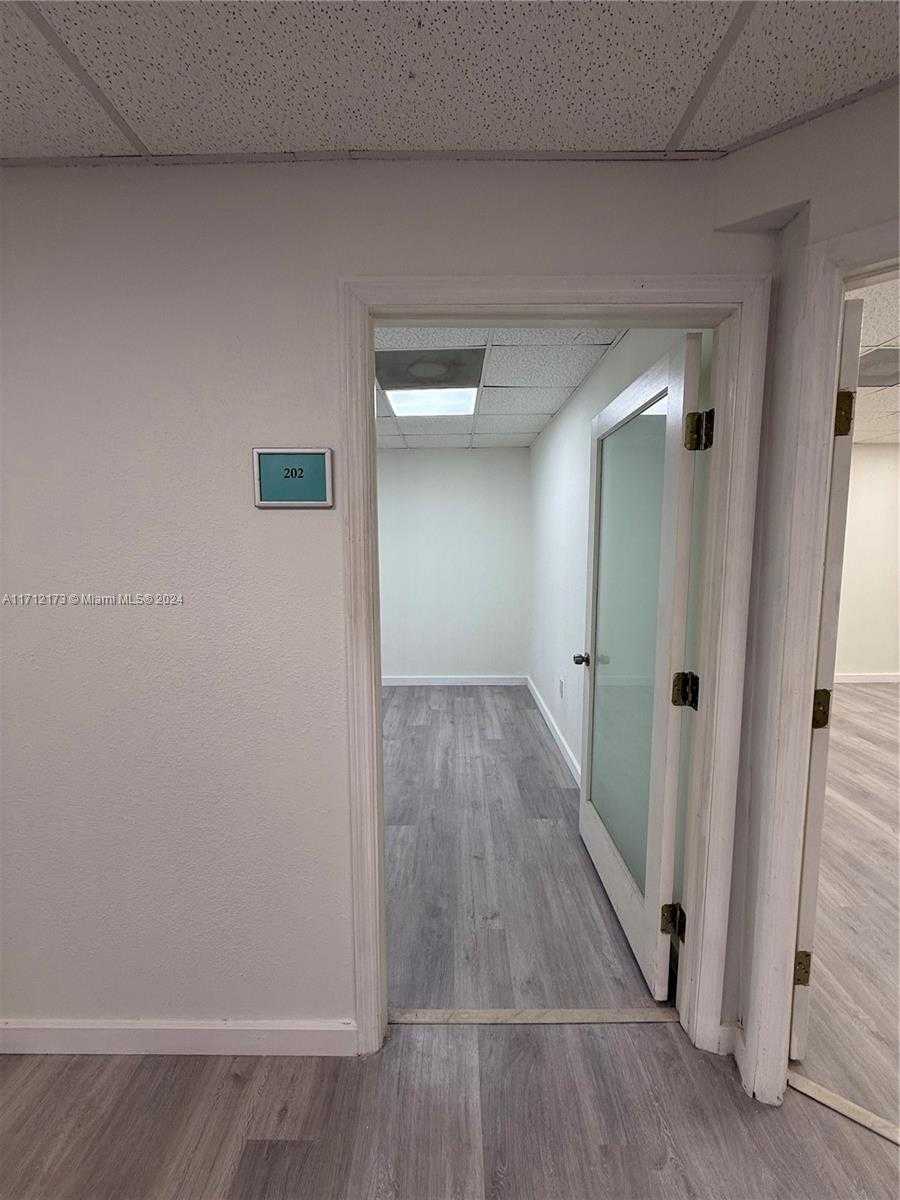 Small Image of 10460 SOUTH WEST 186TH ST #10460, Cutler Bay Number 6