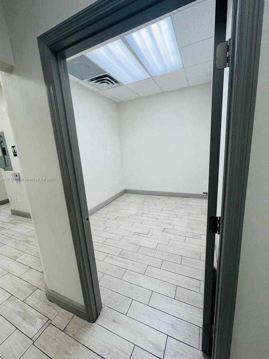 Small Image of 6101 WEST ATLANTIC BLVD #101-104, Margate Number 25