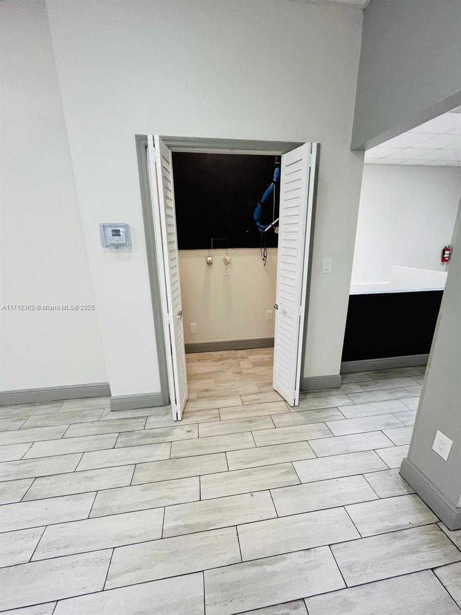 Small Image of 6101 WEST ATLANTIC BLVD #101-104, Margate Number 37